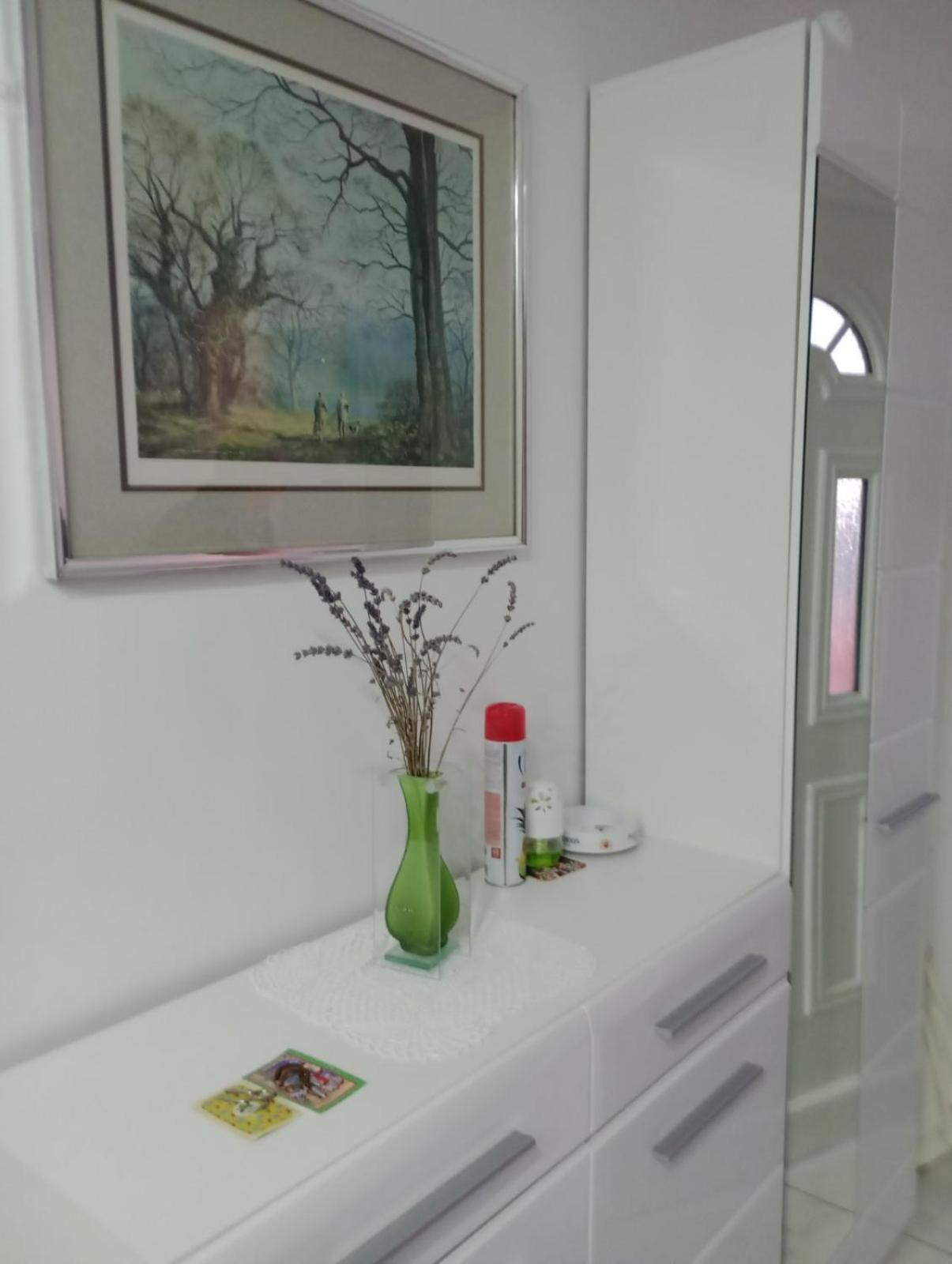 Olive Apartment