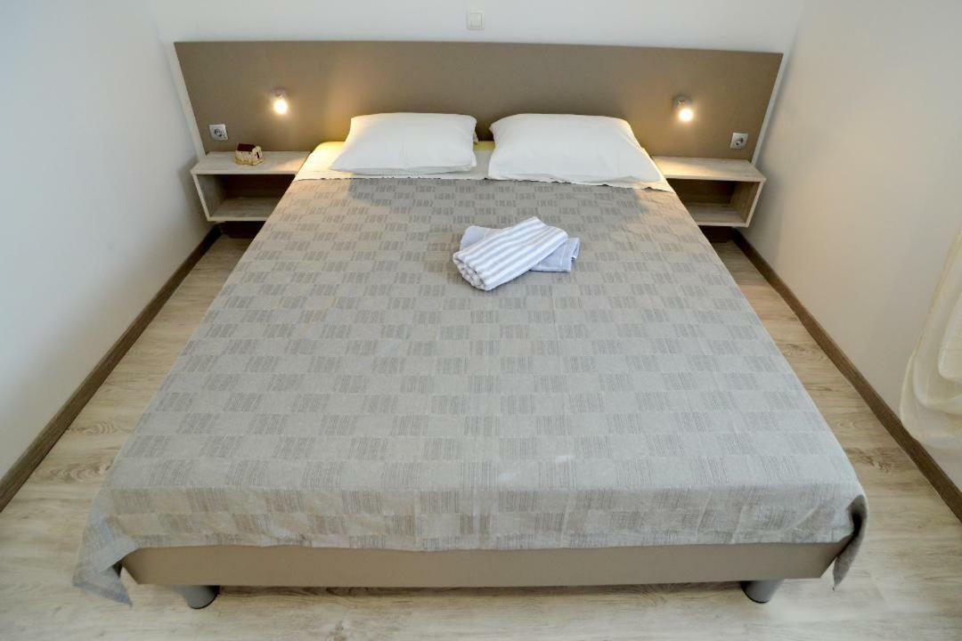 Olive Apartment *